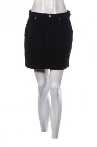 Пола Zara, Размер M, Цвят Черен, Цена 7,15 €