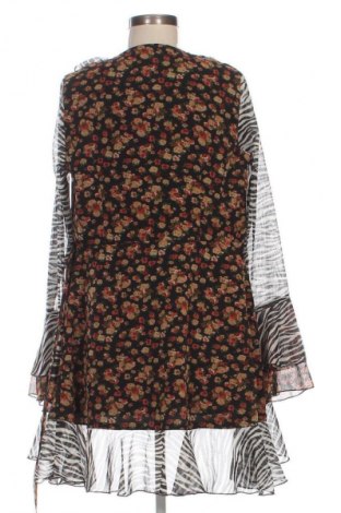 Рокля ASOS, Размер M, Цвят Многоцветен, Цена 25,05 €