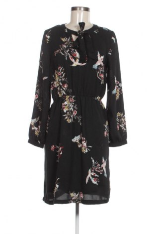 Kleid About You, Größe M, Farbe Mehrfarbig, Preis 12,99 €