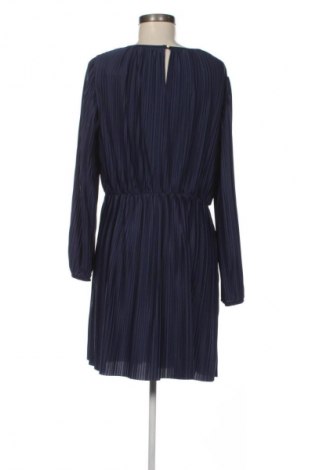 Sukienka About You, Rozmiar M, Kolor Niebieski, Cena 31,99 zł