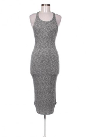 Šaty  Aiden Y, Velikost M, Barva Šedá, Cena  693,00 Kč