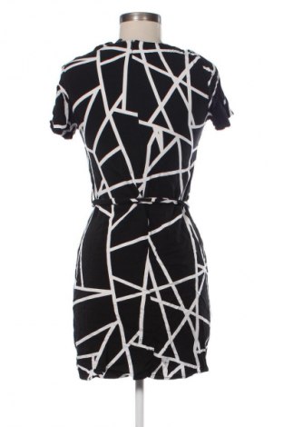 Рокля Amisu, Размер S, Цвят Многоцветен, Цена 7,56 €