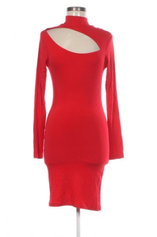 Рокля Amisu, Размер M, Цвят Червен, Цена 8,18 €