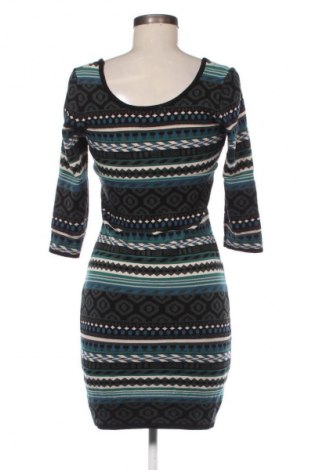 Kleid Apricot, Größe L, Farbe Mehrfarbig, Preis 17,99 €