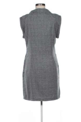 Kleid Apricot, Größe M, Farbe Mehrfarbig, Preis 8,99 €