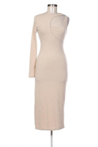 Рокля Bershka, Размер S, Цвят Бежов, Цена 20,00 €