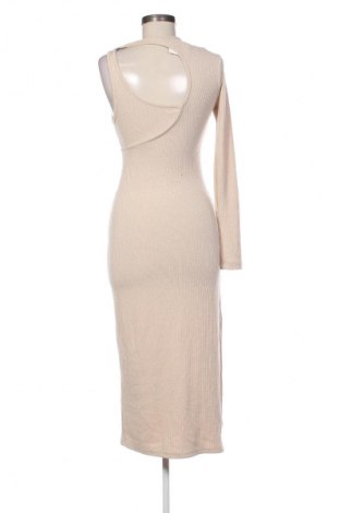 Рокля Bershka, Размер S, Цвят Бежов, Цена 20,00 €