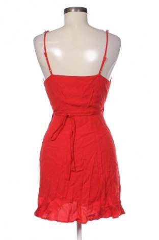 Рокля Bershka, Размер S, Цвят Червен, Цена 9,14 €