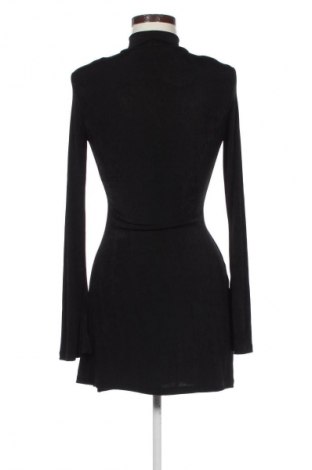 Рокля Bershka, Размер S, Цвят Черен, Цена 15,33 €