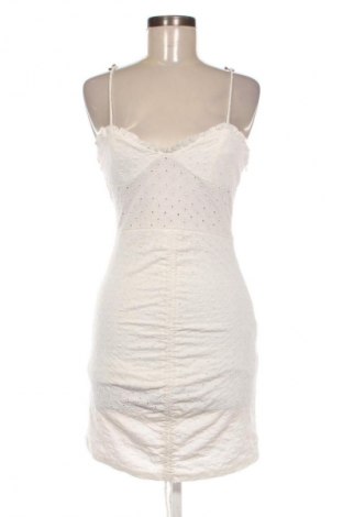 Rochie Bershka, Mărime S, Culoare Alb, Preț 74,99 Lei