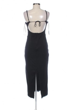 Šaty  Bershka, Veľkosť M, Farba Čierna, Cena  16,43 €