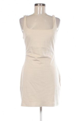 Φόρεμα Bershka, Μέγεθος M, Χρώμα  Μπέζ, Τιμή 5,99 €
