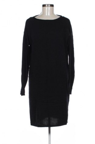 Sukienka Blue Motion, Rozmiar L, Kolor Czarny, Cena 166,99 zł