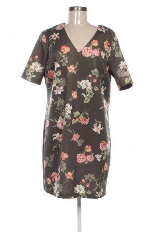 Рокля Body Flirt, Размер M, Цвят Многоцветен, Цена 13,29 €