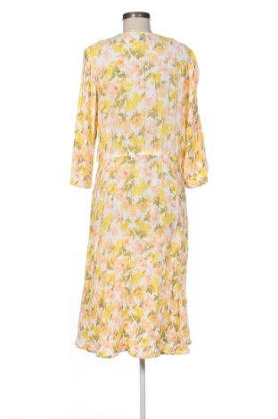 Рокля Bpc Bonprix Collection, Размер M, Цвят Многоцветен, Цена 7,15 €