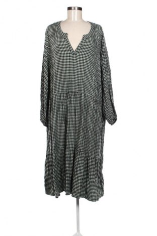 Рокля C&A, Размер 4XL, Цвят Многоцветен, Цена 15,84 €