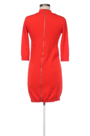 Рокля COS, Размер XS, Цвят Червен, Цена 64,65 €