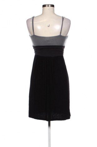 Рокля Clockhouse, Размер M, Цвят Многоцветен, Цена 25,70 €