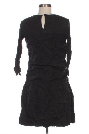 Рокля Comptoir Des Cotonniers, Размер M, Цвят Черен, Цена 20,45 €