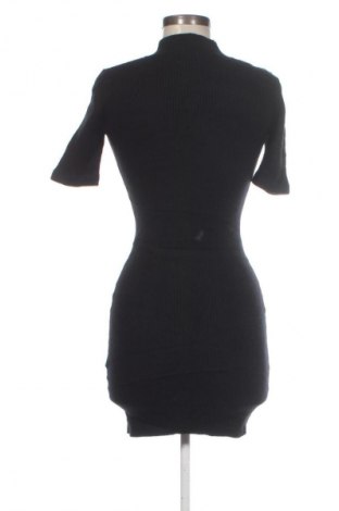 Рокля Cotton On, Размер S, Цвят Черен, Цена 3,06 €