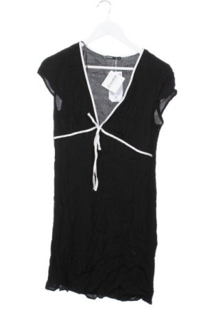 Рокля Cropp, Размер M, Цвят Черен, Цена 31,69 €