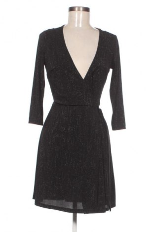 Šaty  Cropp, Velikost S, Barva Černá, Cena  278,00 Kč