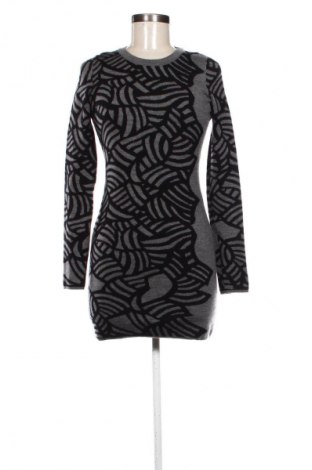 Рокля Diane Von Furstenberg, Размер M, Цвят Многоцветен, Цена 68,00 €