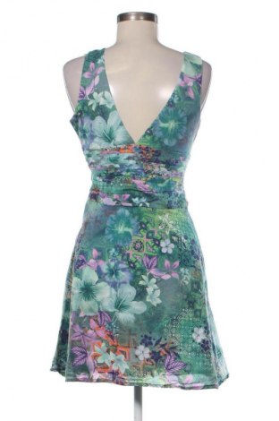 Rochie Dika, Mărime S, Culoare Multicolor, Preț 218,96 Lei