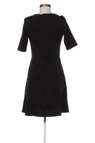 Рокля Edc By Esprit, Размер M, Цвят Черен, Цена 16,87 €