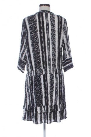 Φόρεμα Eksept, Μέγεθος XL, Χρώμα Πολύχρωμο, Τιμή 5,99 €