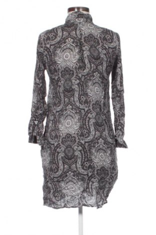 Рокля Esprit, Размер XXS, Цвят Многоцветен, Цена 25,05 €