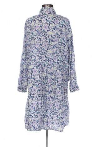 Рокля Esprit, Размер XL, Цвят Многоцветен, Цена 21,98 €