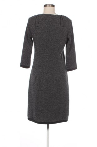 Φόρεμα Esprit, Μέγεθος M, Χρώμα Ασημί, Τιμή 12,99 €