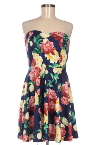 Рокля Fashion nova, Размер XL, Цвят Многоцветен, Цена 13,29 €