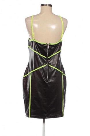 Рокля Fashion nova, Размер XL, Цвят Черен, Цена 18,40 €