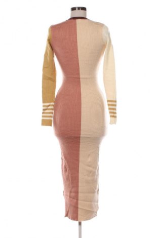 Rochie Fashion nova, Mărime L, Culoare Multicolor, Preț 66,99 Lei