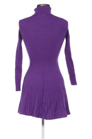 Рокля Fb Sister, Размер XS, Цвят Лилав, Цена 20,45 €