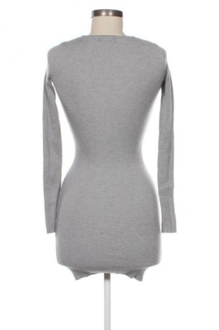 Šaty  Fb Sister, Veľkosť S, Farba Sivá, Cena  3,95 €