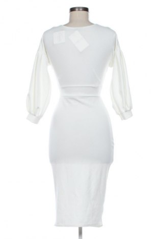 Šaty  Femme Luxe, Veľkosť M, Farba Kremová, Cena  13,95 €