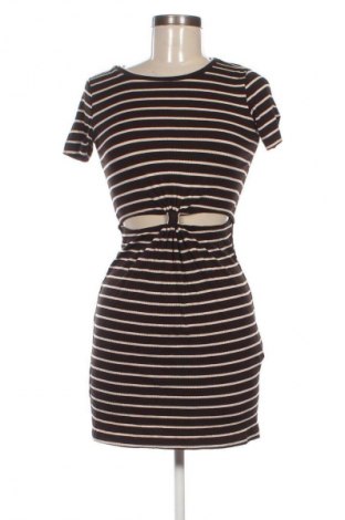 Рокля Forever 21, Размер S, Цвят Многоцветен, Цена 9,71 €