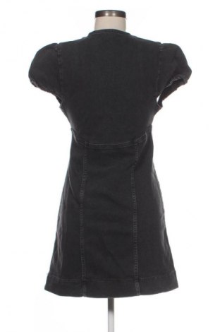 Šaty  Free People, Velikost M, Barva Šedá, Cena  1 199,00 Kč