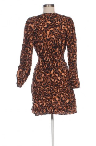 Sukienka George, Rozmiar M, Kolor Kolorowy, Cena 140,99 zł