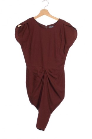 Рокля Guess, Размер XS, Цвят Кафяв, Цена 44,48 €