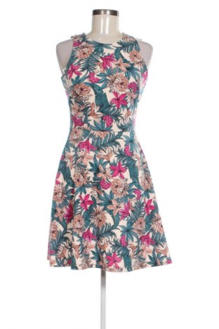 Рокля H&M, Размер S, Цвят Многоцветен, Цена 13,06 €