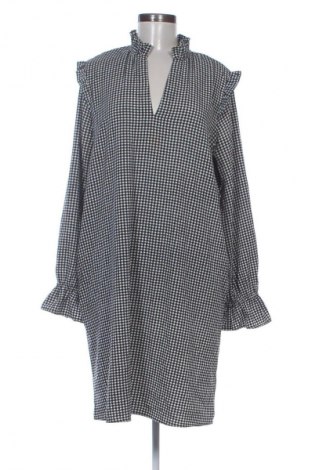 Рокля H&M, Размер XL, Цвят Многоцветен, Цена 6,13 €