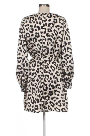 Šaty  H&M, Veľkosť XL, Farba Viacfarebná, Cena  9,95 €