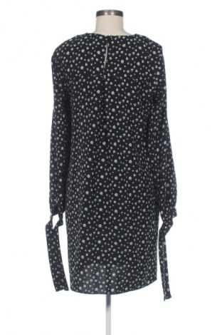 Рокля H&M, Размер M, Цвят Многоцветен, Цена 12,78 €