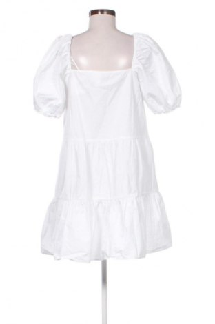 Φόρεμα H&M, Μέγεθος M, Χρώμα Λευκό, Τιμή 20,00 €