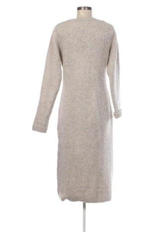 Рокля H&M, Размер M, Цвят Бежов, Цена 10,73 €