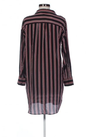 Рокля H&M Divided, Размер S, Цвят Многоцветен, Цена 4,60 €